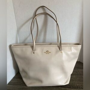 Coach Cream Crossgrain Leather Tote Bag